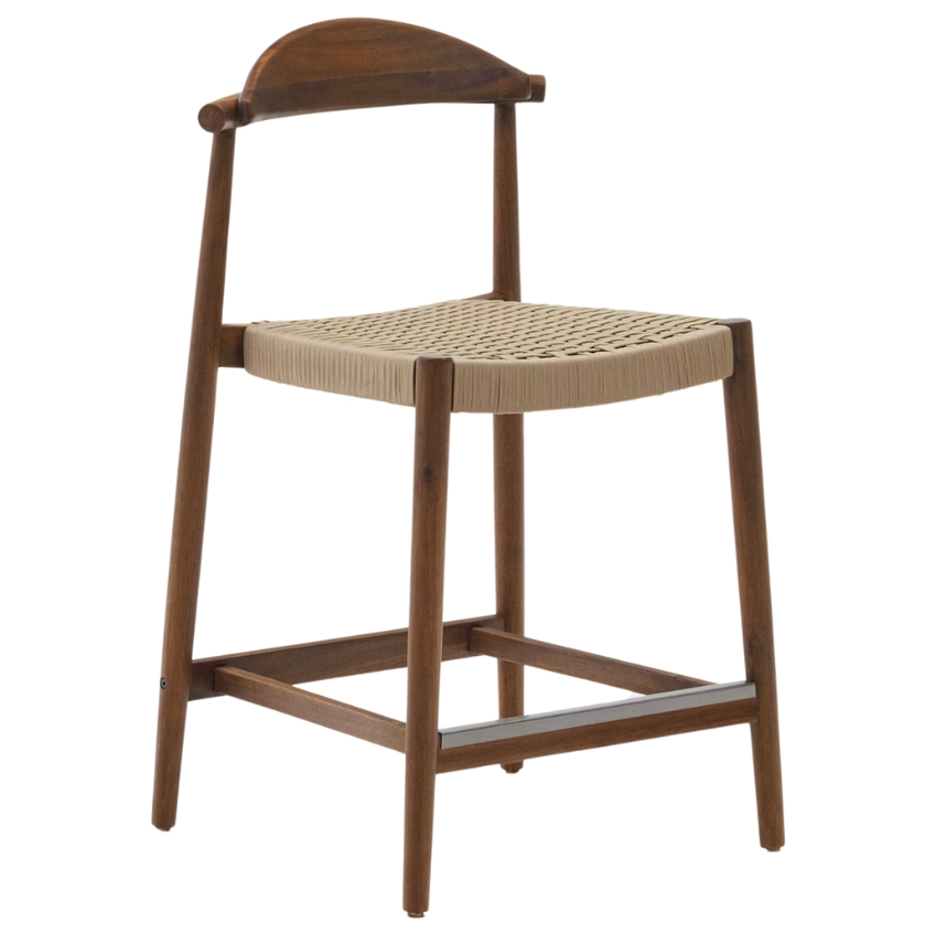 Ořechová dřevěná barová židle Kave Home Nina 62 cm s béžovým výpletem