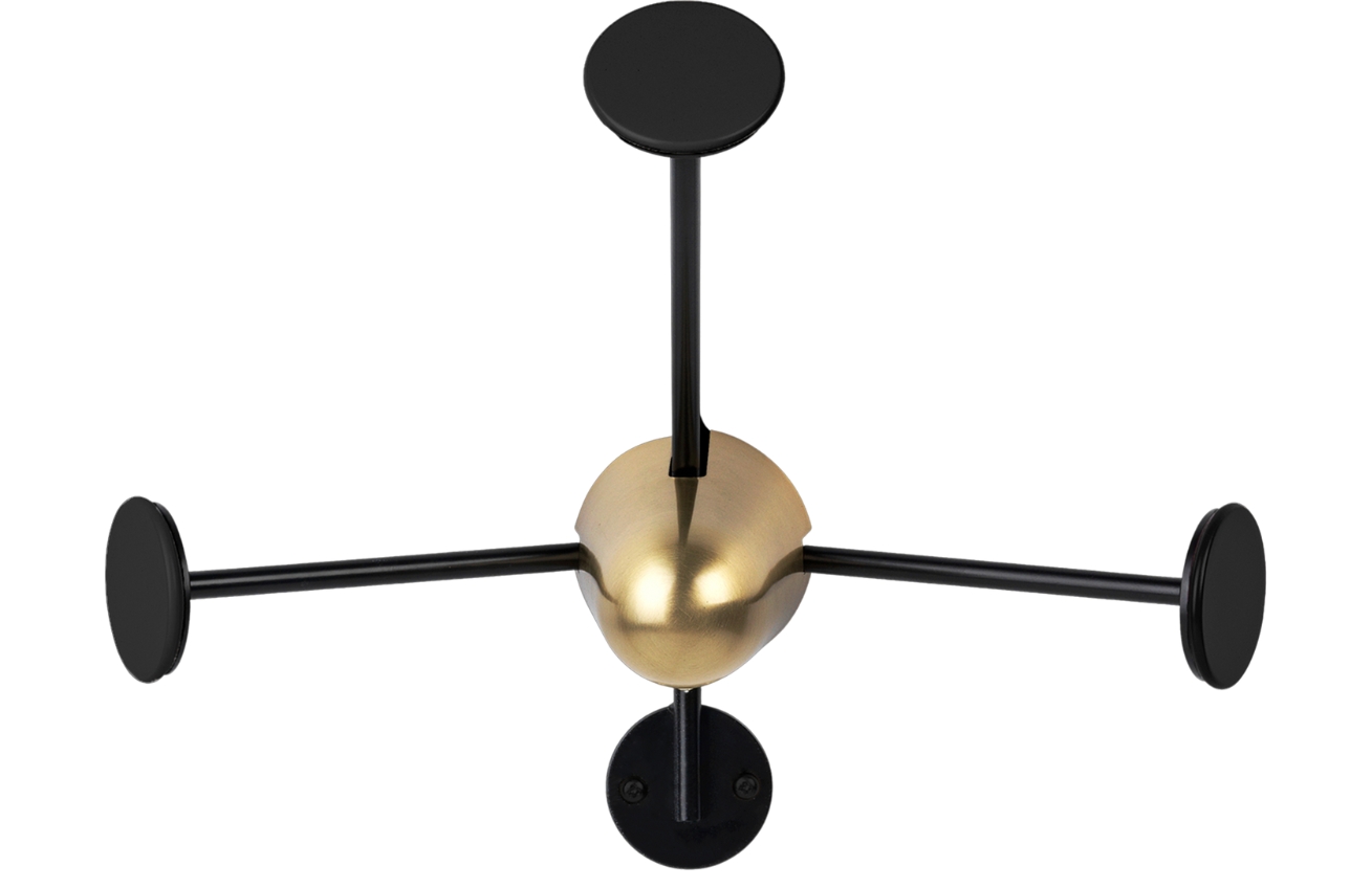 GUBI Kovový nástěnný věšák Matégot